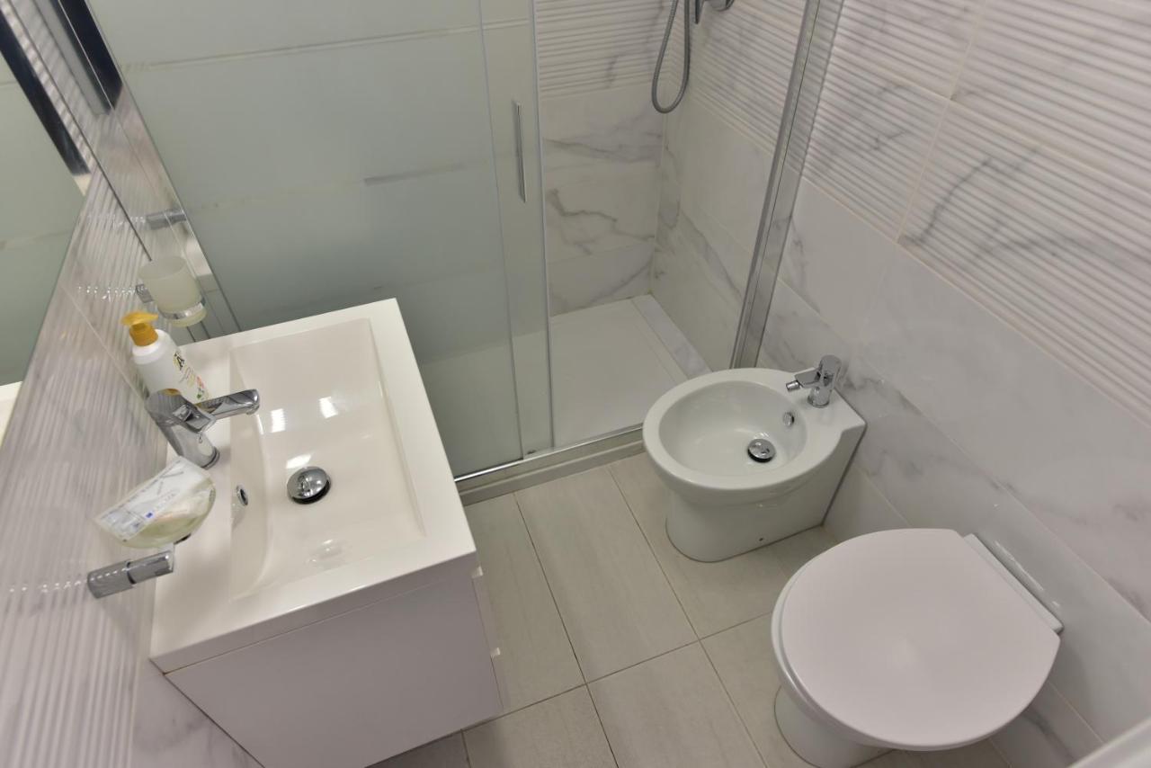 B&B Termini Paradiso Рим Екстер'єр фото